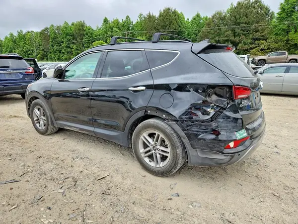5NMZU3LB2JH057893 2018 HYUNDAI SANTA FE - Image 2