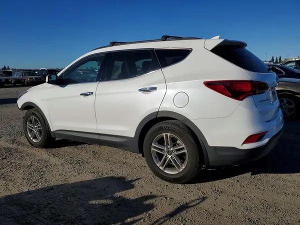 5NMZU3LB2JH058543 2018 HYUNDAI SANTA FE - Image 2