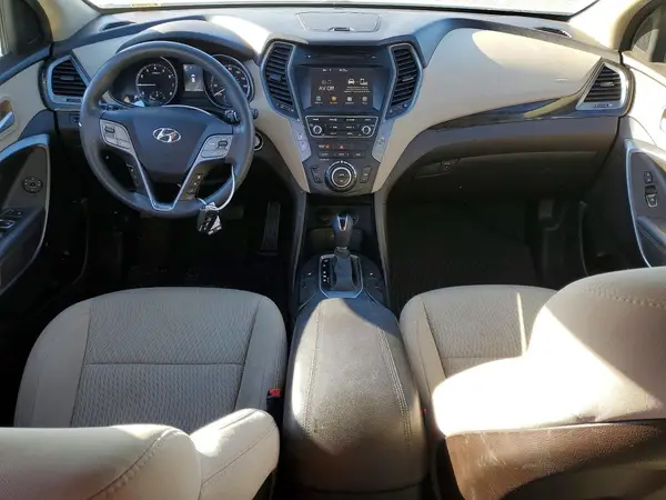 5NMZU3LB2JH058543 2018 HYUNDAI SANTA FE - Image 8