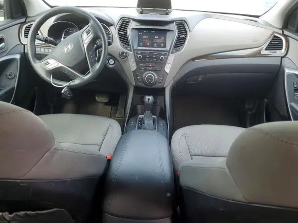 5NMZU3LB2JH060244 2018 HYUNDAI SANTA FE - Image 8