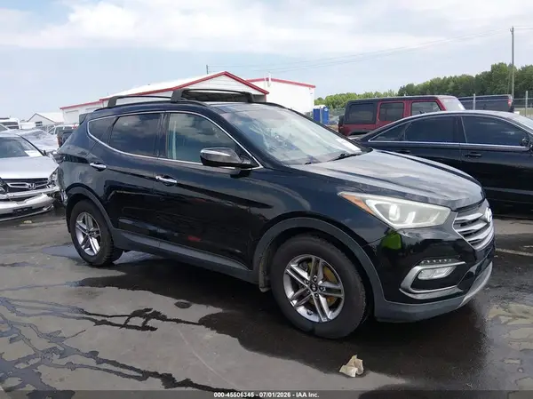 5NMZU3LB2JH062365 2018 HYUNDAI SANTA FE - Image 1