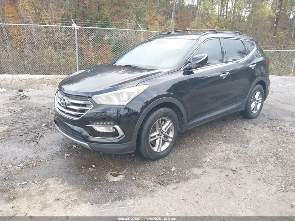 5NMZU3LB2JH075391 2018 HYUNDAI SANTA FE - Image 2