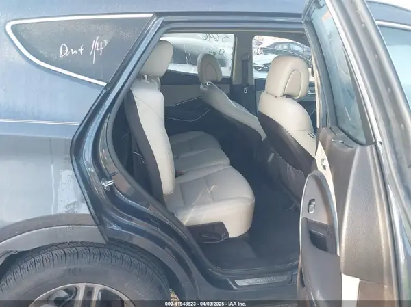5NMZU3LB2JH079327 2018 HYUNDAI SANTA FE - Image 8