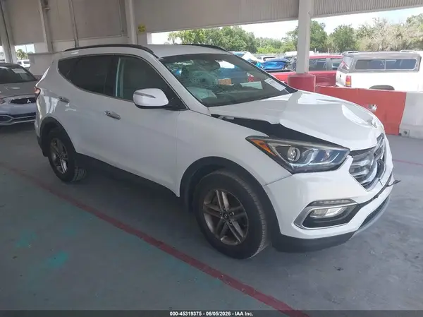 5NMZU3LB2JH095317 2018 HYUNDAI SANTA FE - Image 1