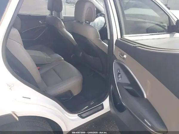 5NMZU3LB2JH096189 2018 HYUNDAI SANTA FE - Image 8