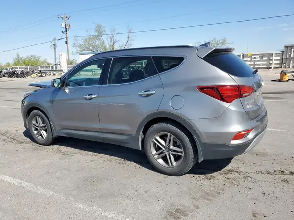 5NMZU3LB2JH101312 2018 HYUNDAI SANTA FE - Image 2