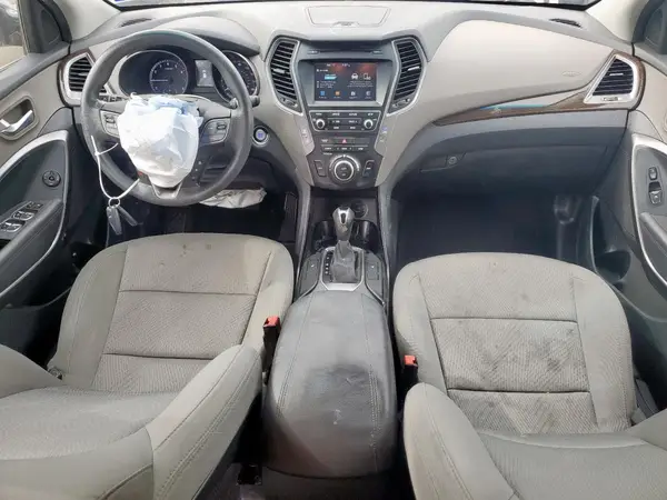 5NMZU3LB2JH101312 2018 HYUNDAI SANTA FE - Image 8