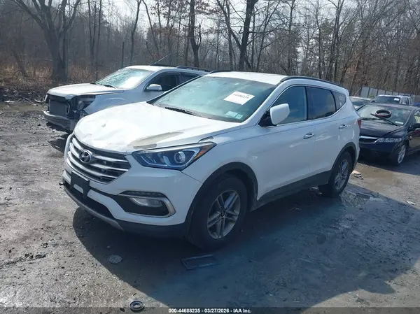 5NMZU3LB3HH010057 2017 HYUNDAI SANTA FE - Image 2