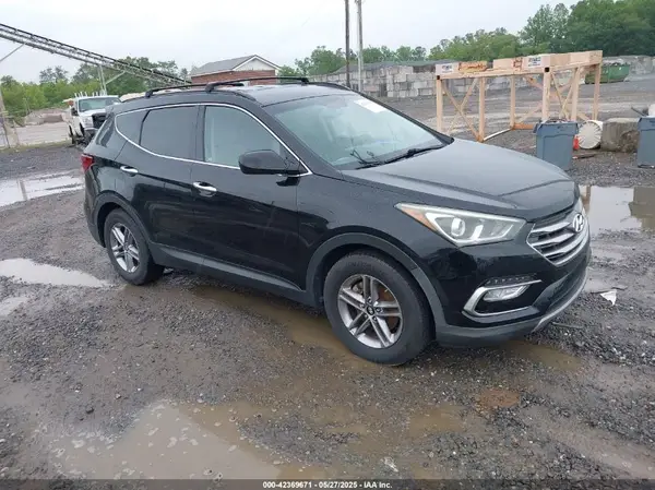 5NMZU3LB3HH011127 2017 HYUNDAI SANTA FE - Image 1