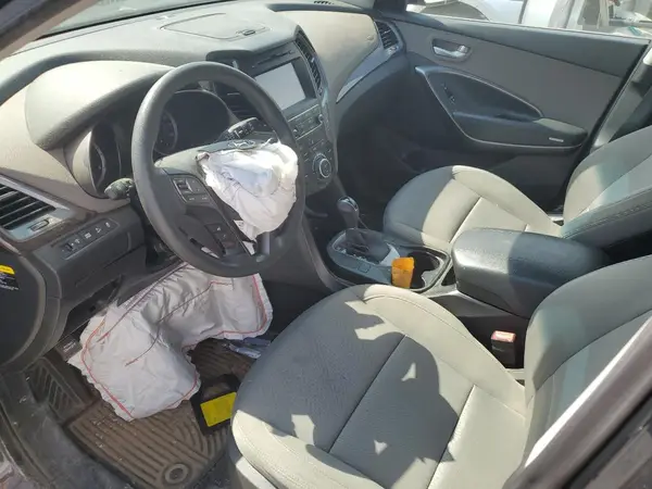 5NMZU3LB3HH011340 2017 HYUNDAI SANTA FE - Image 8