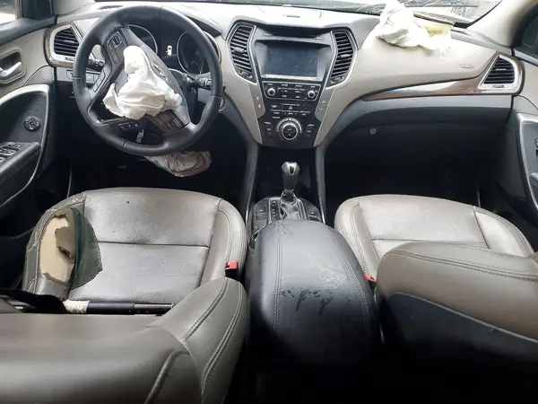 5NMZU3LB3HH013024 2017 HYUNDAI SANTA FE - Image 8