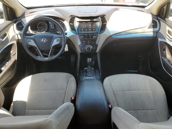 5NMZU3LB3HH013749 2017 HYUNDAI SANTA FE - Image 8