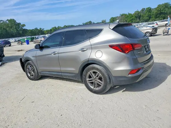 5NMZU3LB3HH014528 2017 HYUNDAI SANTA FE - Image 2