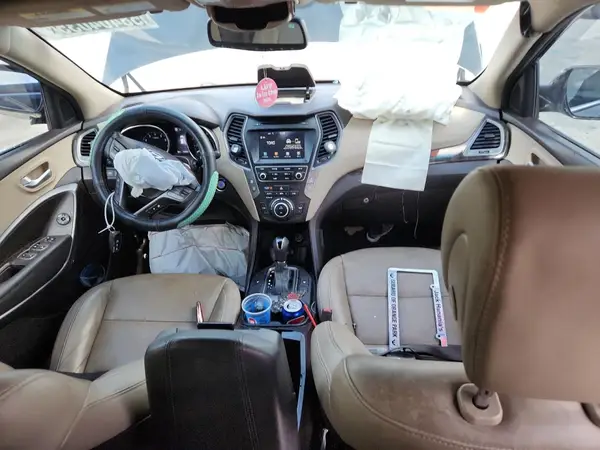 5NMZU3LB3HH014819 2017 HYUNDAI SANTA FE - Image 8