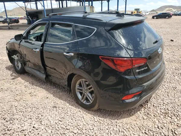 5NMZU3LB3HH015081 2017 HYUNDAI SANTA FE - Image 2
