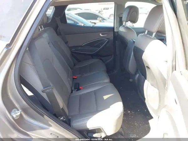 5NMZU3LB3HH015677 2017 HYUNDAI SANTA FE - Image 8