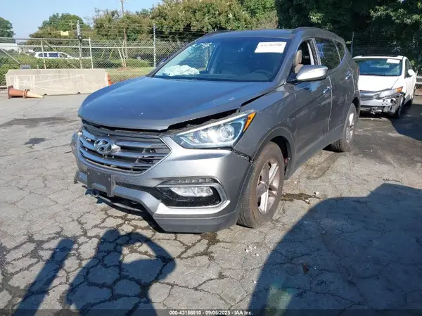 5NMZU3LB3HH023746 2017 HYUNDAI SANTA FE - Image 2