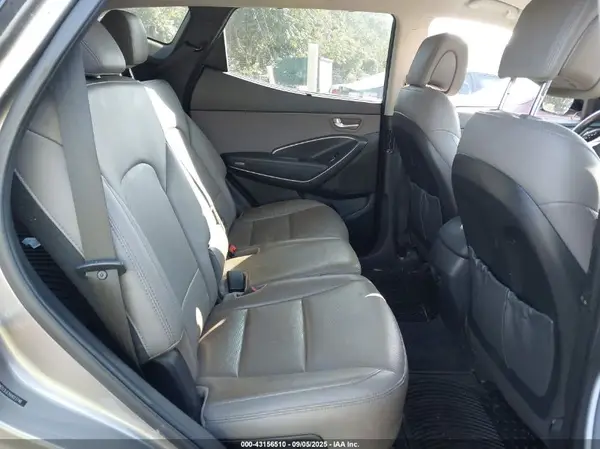 5NMZU3LB3HH023746 2017 HYUNDAI SANTA FE - Image 8