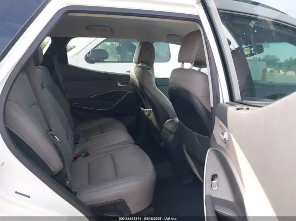 5NMZU3LB3HH025996 2017 HYUNDAI SANTA FE - Image 8