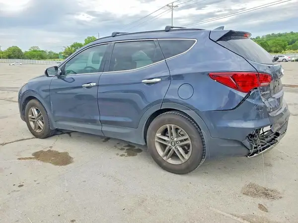 5NMZU3LB3HH029143 2017 HYUNDAI SANTA FE - Image 2