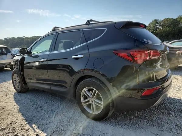 5NMZU3LB3HH036805 2017 HYUNDAI SANTA FE - Image 2