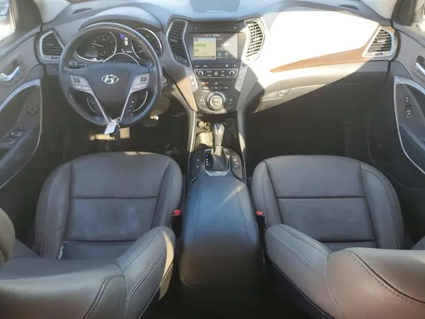 5NMZU3LB3HH042040 2017 HYUNDAI SANTA FE - Image 8