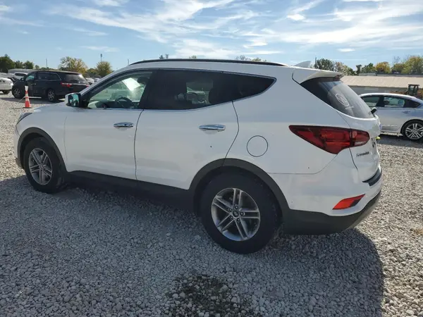 5NMZU3LB3JH052542 2018 HYUNDAI SANTA FE - Image 2