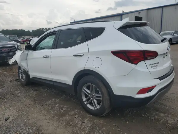 5NMZU3LB3JH075545 2018 HYUNDAI SANTA FE - Image 2