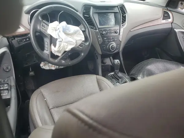 5NMZU3LB3JH075545 2018 HYUNDAI SANTA FE - Image 8