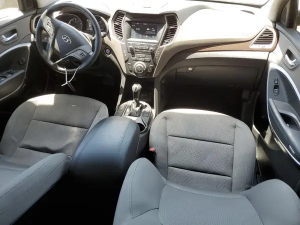 5NMZU3LB3JH101996 2018 HYUNDAI SANTA FE - Image 8