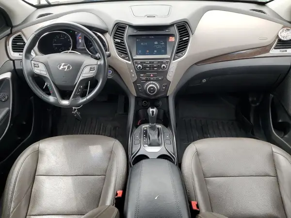 5NMZU3LB4HH000704 2017 HYUNDAI SANTA FE - Image 8