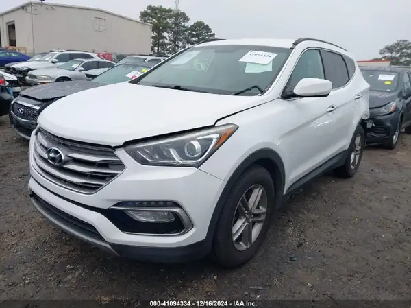 5NMZU3LB4HH005353 2017 HYUNDAI SANTA FE - Image 2