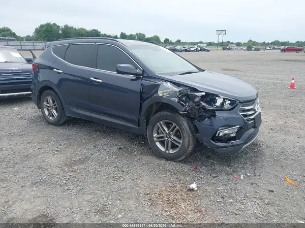 5NMZU3LB4HH006048 2017 HYUNDAI SANTA FE - Image 1