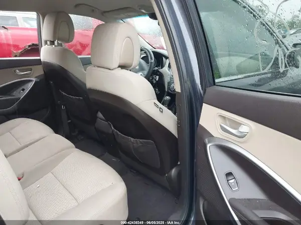 5NMZU3LB4HH007328 2017 HYUNDAI SANTA FE - Image 8