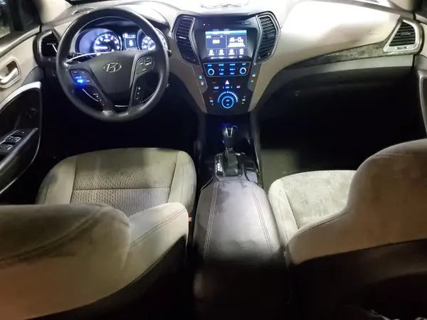 5NMZU3LB4HH012223 2017 HYUNDAI SANTA FE - Image 8