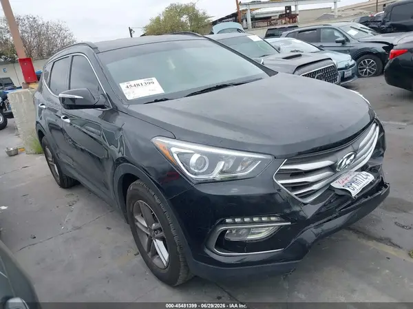 5NMZU3LB4HH014814 2017 HYUNDAI SANTA FE - Image 1