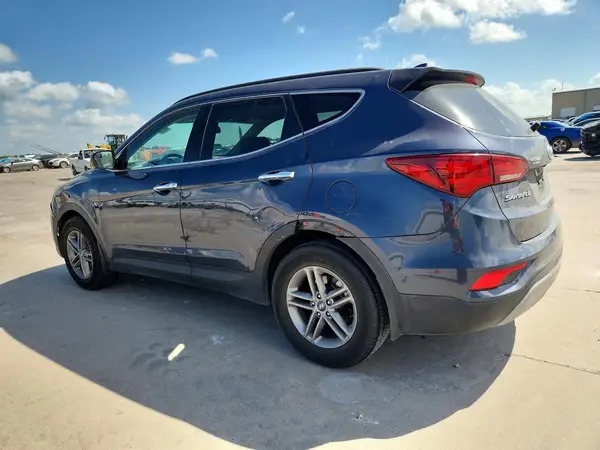 5NMZU3LB4HH016238 2017 HYUNDAI SANTA FE - Image 2