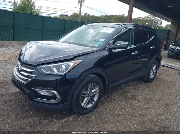 5NMZU3LB4HH018166 2017 HYUNDAI SANTA FE - Image 2
