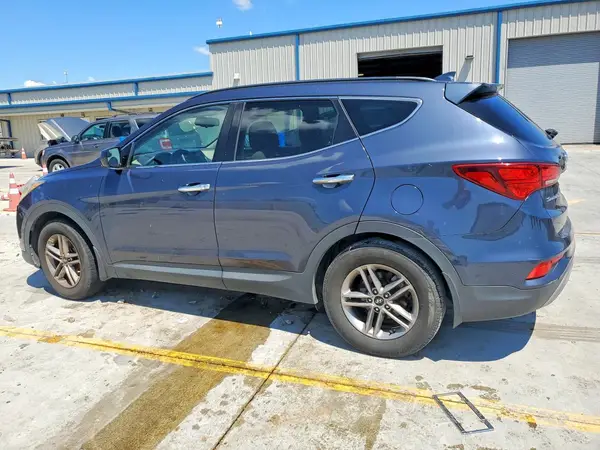 5NMZU3LB4HH018281 2017 HYUNDAI SANTA FE - Image 2