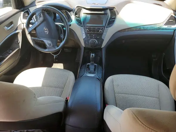 5NMZU3LB4HH018281 2017 HYUNDAI SANTA FE - Image 8