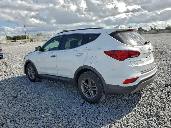 5NMZU3LB4HH018958 2017 HYUNDAI SANTA FE - Image 2