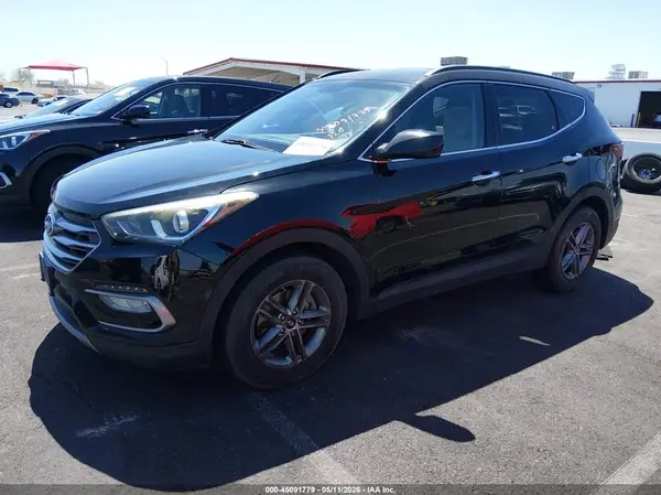 5NMZU3LB4HH021200 2017 HYUNDAI SANTA FE - Image 2