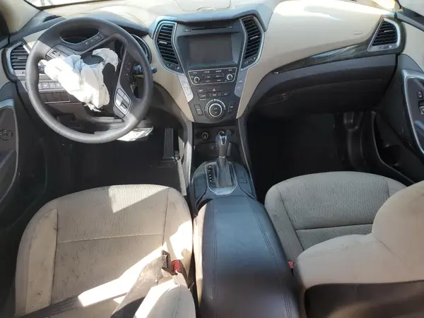 5NMZU3LB4HH025666 2017 HYUNDAI SANTA FE - Image 8