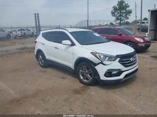 5NMZU3LB4HH026378 2017 HYUNDAI SANTA FE - Image 1