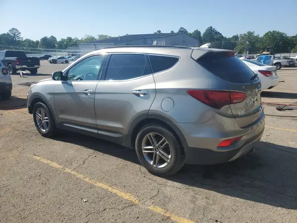 5NMZU3LB4HH027644 2017 HYUNDAI SANTA FE - Image 2
