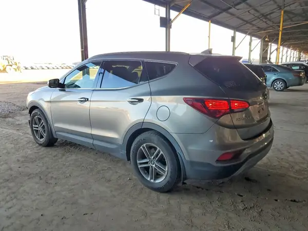 5NMZU3LB4HH040846 2017 HYUNDAI SANTA FE - Image 2