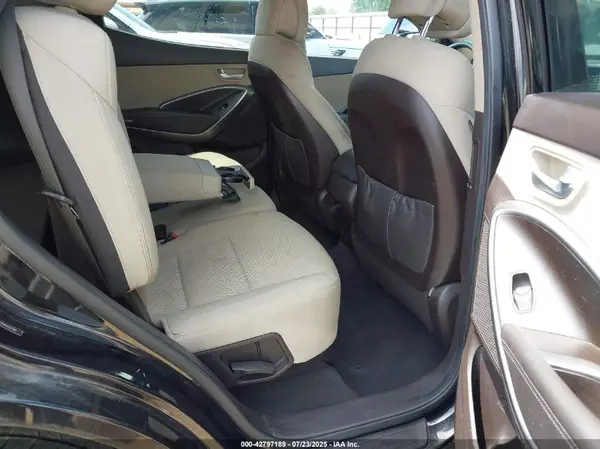 5NMZU3LB4HH041561 2017 HYUNDAI SANTA FE - Image 8