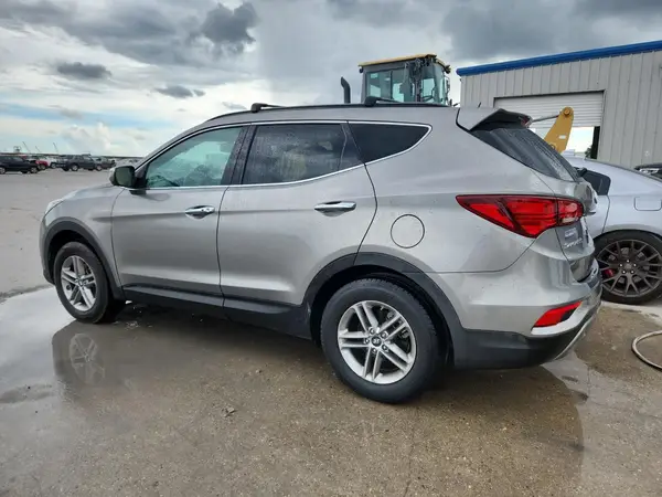 5NMZU3LB4HH046792 2017 HYUNDAI SANTA FE - Image 2
