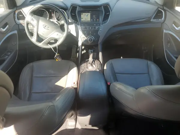 5NMZU3LB4HH047182 2017 HYUNDAI SANTA FE - Image 8