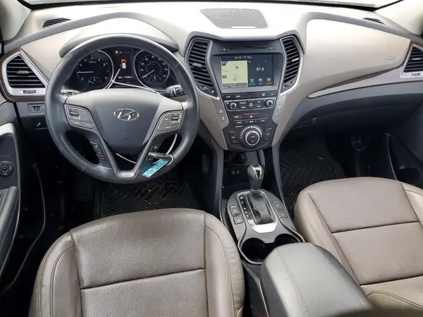 5NMZU3LB4HH047313 2017 HYUNDAI SANTA FE - Image 8